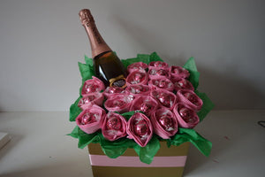 Chocolate Roses & Lindt Bouquet Moscato - PInk